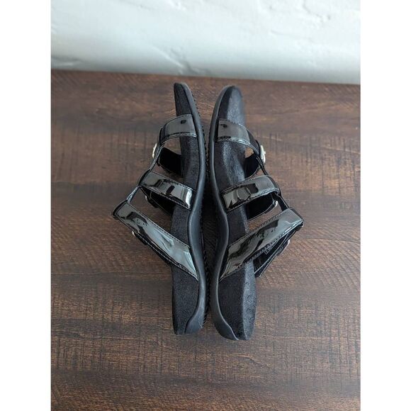 Vionic Misa Black Leather Strappy Buckled Slide Sandals - Size 7 - Picture 6 of 8